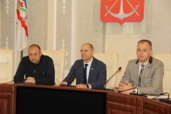 Комиссия по социальному развитию рассмотрела вопросы здравоохранения